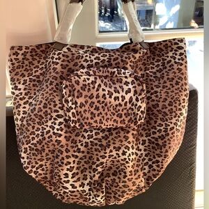 ULTRA-VERSATILE! New with Tags Kooba Audra Reversible Tote Bag
